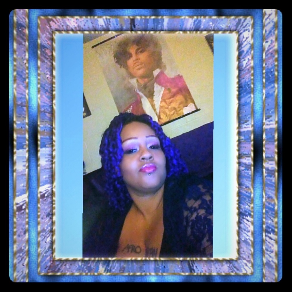 Meet your Posher, MaLia